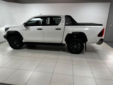 2025-Toyota-Hilux-28-GD-6-RB-Legend-RS-4x4-Double-Cab-Auto-mhev_2