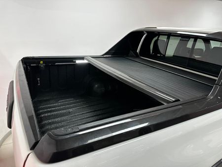 2025-Toyota-Hilux-28-GD-6-RB-Legend-RS-4x4-Double-Cab-Auto-mhev_6