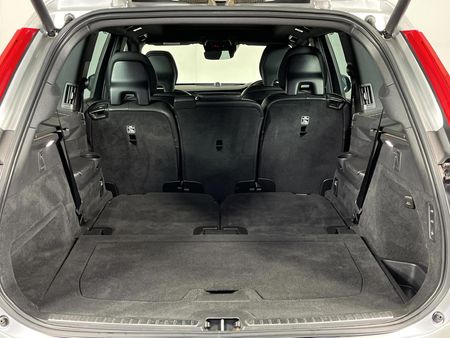 2023-Volvo-XC90-B5-R-Design-AWD_13