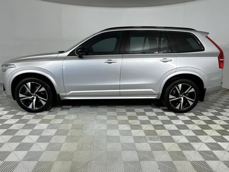2023-Volvo-XC90-B5-R-Design-AWD_18