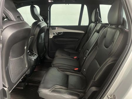 2023-Volvo-XC90-B5-R-Design-AWD_3