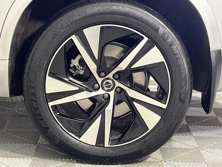 2023-Volvo-XC90-B5-R-Design-AWD_6
