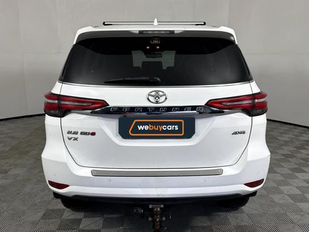 2020-Toyota-Fortuner-28-GD-6-4x4-VX-Auto_14