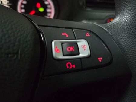 2024-Volkswagen-Polo-Vivo-16-Life_26