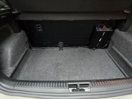 2024-Volkswagen-Polo-Vivo-16-Life_5