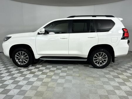2021-Toyota-Land-Cruiser-Prado-28-GD-VX-L-Auto_17