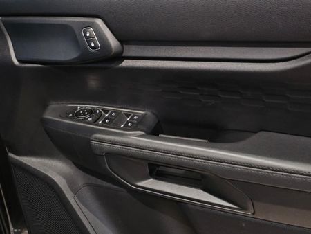 2026-Ford-Everest-20-Sit-Active-Auto_13