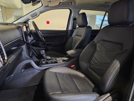 2026-Ford-Everest-20-Sit-Active-Auto_5