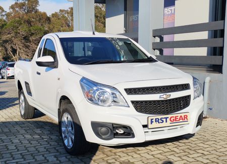 2015-Chevrolet-Utility-14-AC_0
