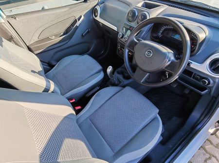 2015-Chevrolet-Utility-14-AC_4