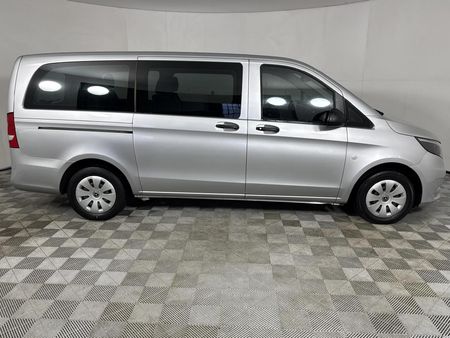 2021-Mercedes-Benz-Vito-116-22-CDI-Tourer-Pro-Auto_13