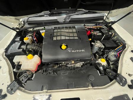 2017-Mahindra-Scorpio-22-mHawk-4x4-8-seat-S10_9