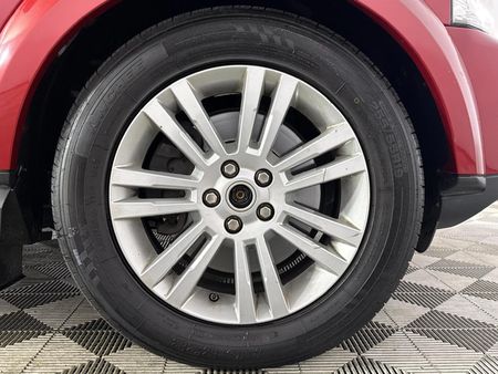 2014-Land-Rover-Discovery-4-30-TD-SD-V6-HSE_4