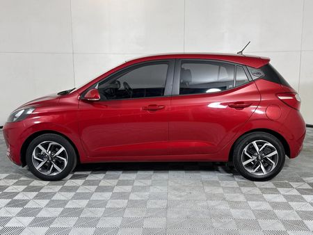 2023-Hyundai-Grand-i10-12-Fluid-Auto_17