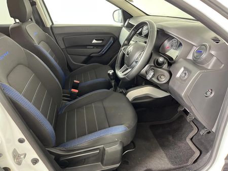 2021-Renault-Duster-15-dCi-Techroad_9
