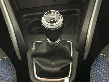 2021-Renault-Duster-15-dCi-Techroad_10