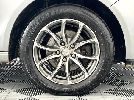 2009-Volkswagen-Polo-16-Trendline_5
