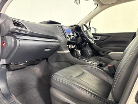 2019-Subaru-Forester-20i-S-ES-Auto_8