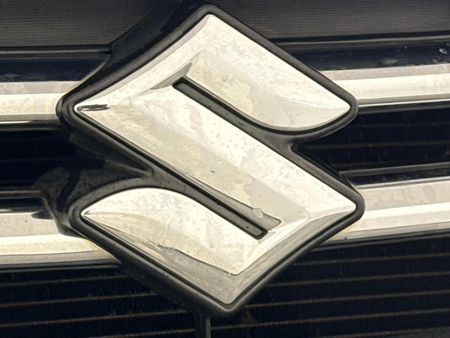 2015-Suzuki-Celerio-10-GL_11