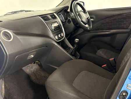 2015-Suzuki-Celerio-10-GL_8