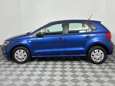 2020-Volkswagen-Polo-Vivo-14-Trendline-5-dr_18