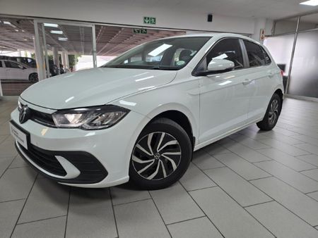 2024-Volkswagen-Polo-10-TSI_0