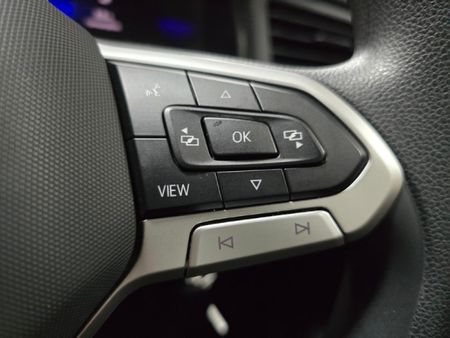 2024-Volkswagen-Polo-10-TSI_14