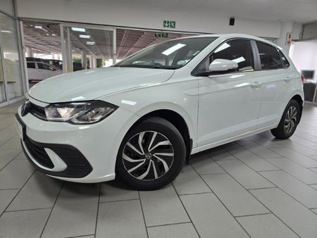 2024-Volkswagen-Polo-10-TSI_5