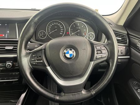 2015-BMW-X3-xDrive20d-Auto_11