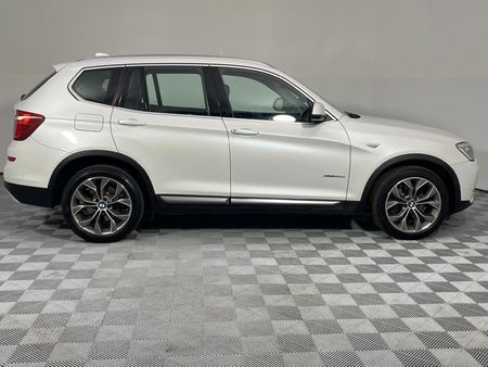 2015-BMW-X3-xDrive20d-Auto_16