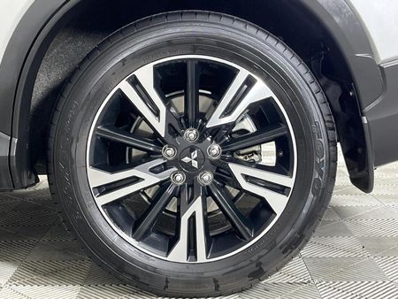 2023-Mitsubishi-Eclipse-Cross-20-GLS-Auto_6