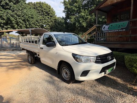 2017-Toyota-Hilux-24-GD-Single-Cab_0