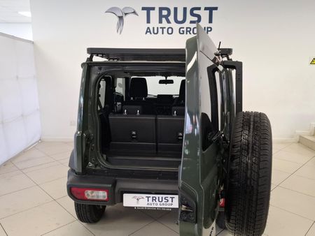 2024-Suzuki-Jimny-15-GLX-Auto_10