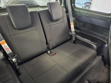2024-Suzuki-Jimny-15-GLX-Auto_8
