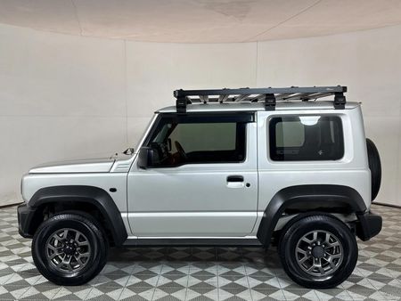 2022-Suzuki-Jimny-15-GL_15