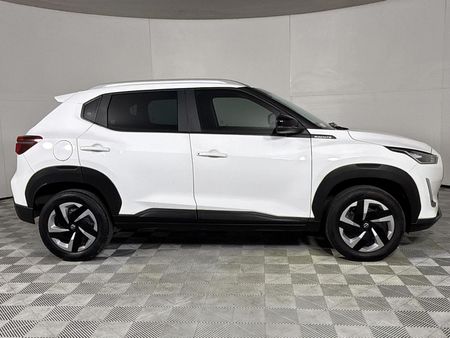 2023-Nissan-Magnite-10-Visia-AMT_14
