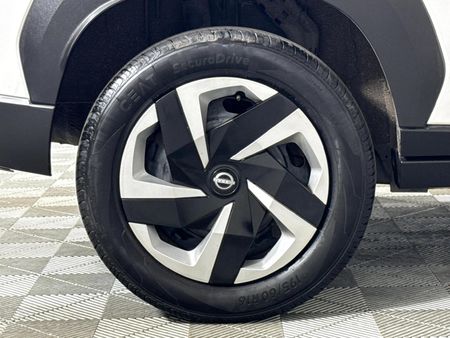 2023-Nissan-Magnite-10-Visia-AMT_7