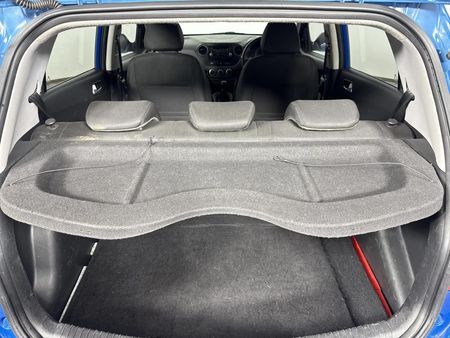 2017-Hyundai-Grand-i10-125-Motion_14