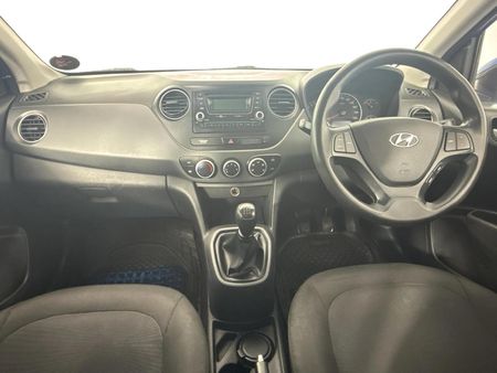 2017-Hyundai-Grand-i10-125-Motion_1