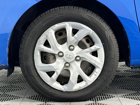 2017-Hyundai-Grand-i10-125-Motion_4