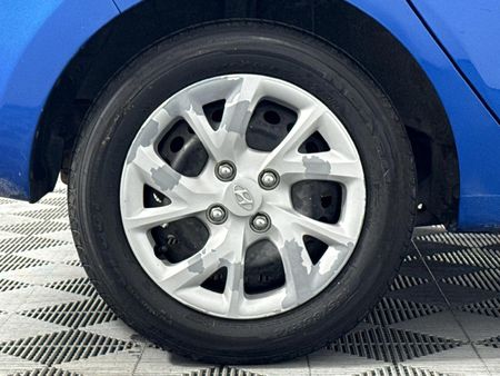 2017-Hyundai-Grand-i10-125-Motion_7