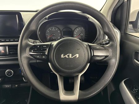 2021-Kia-Picanto-10-Street_11