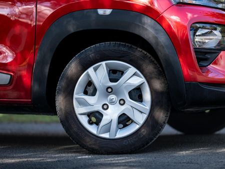 2021-Renault-Kwid-10-Expression_12