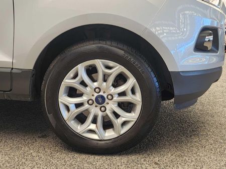 2015-Ford-EcoSport-15-TDCi-Titanium_8