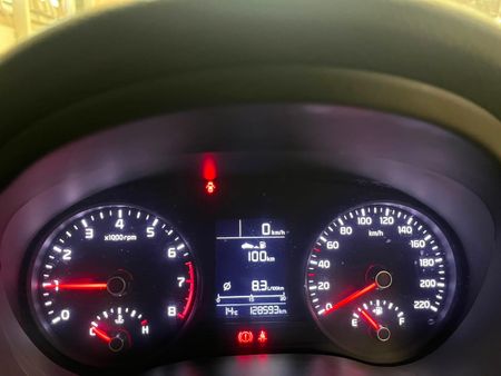 2018-Kia-Rio-12-5-dr_10