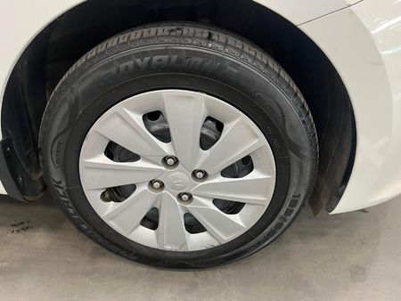 2018-Kia-Rio-12-5-dr_8