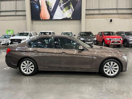 2014-BMW-3-Series-320d-Modern-Auto_7
