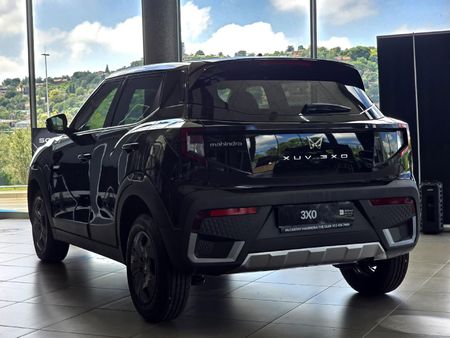 2026-Mahindra-XUV-3XO-12T-MX2-Auto_2