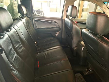 2017-Isuzu-KB-250-D-Teq-HO-X-Rider-Double-Cab_10