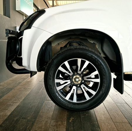 2017-Isuzu-KB-250-D-Teq-HO-X-Rider-Double-Cab_15
